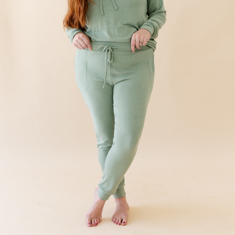 Women’s Ribbed Jogger Pant in Thyme