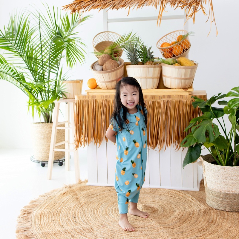 Sleep Bag Walker in Pineapple 0.5
