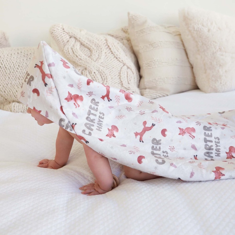 Personalized Hooded Towel | Red Fox Run