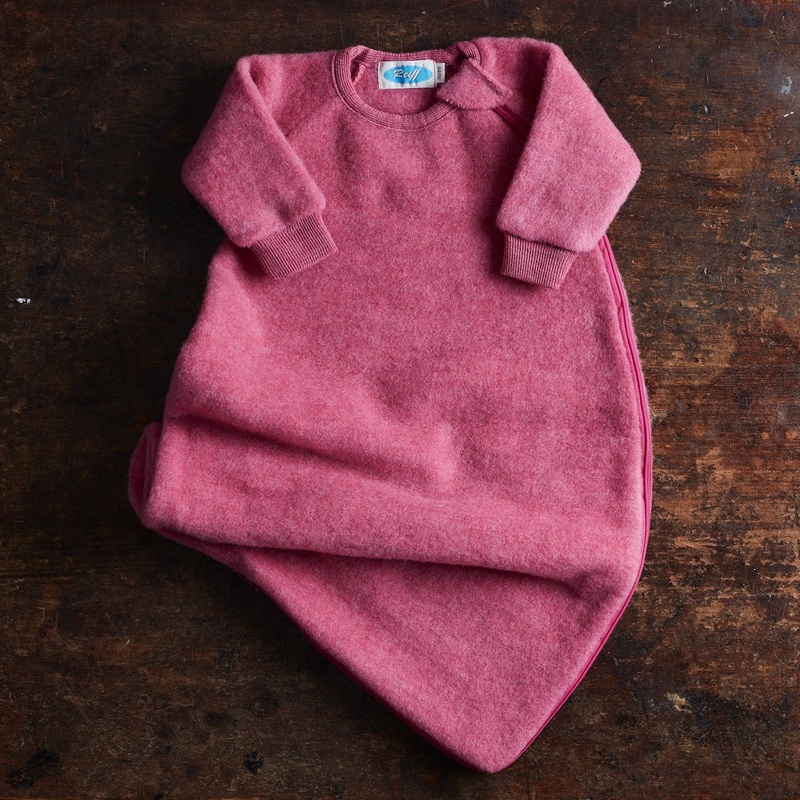Merino Wool Fleece LS Sleeping Bag – Berry