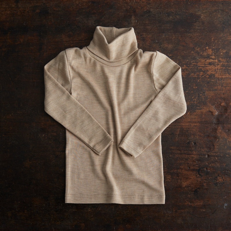 Auk Top – Merino Wool & Silk – Sandstorm