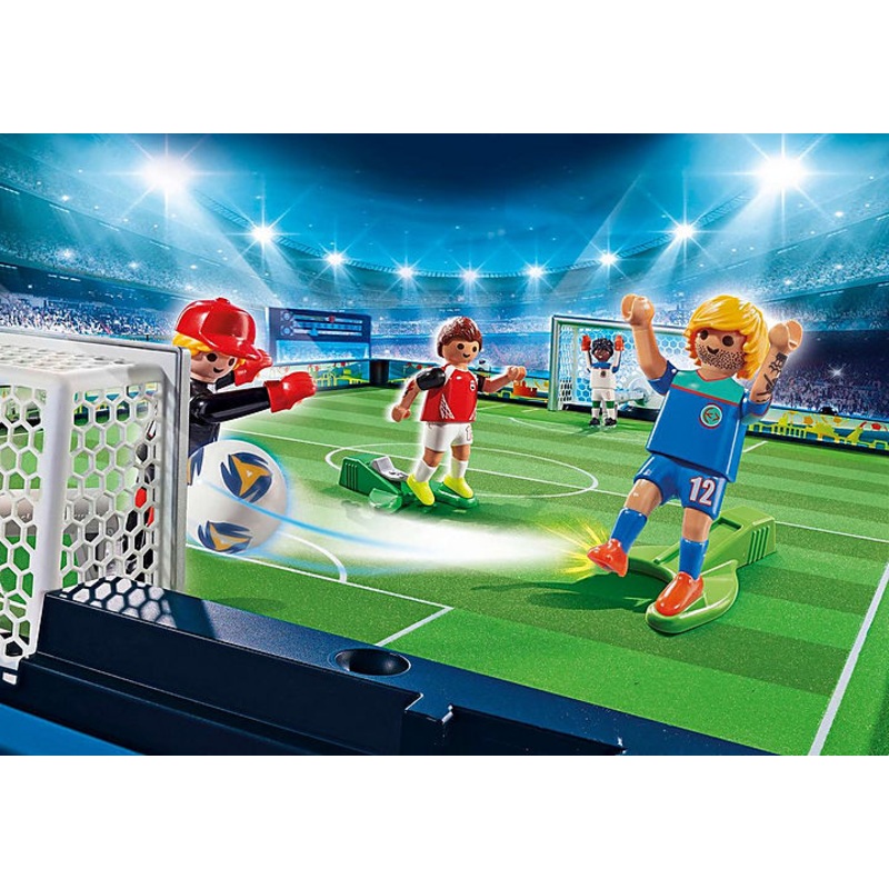 PLAYMOBIL Soccer – Take Along Soccer Arena