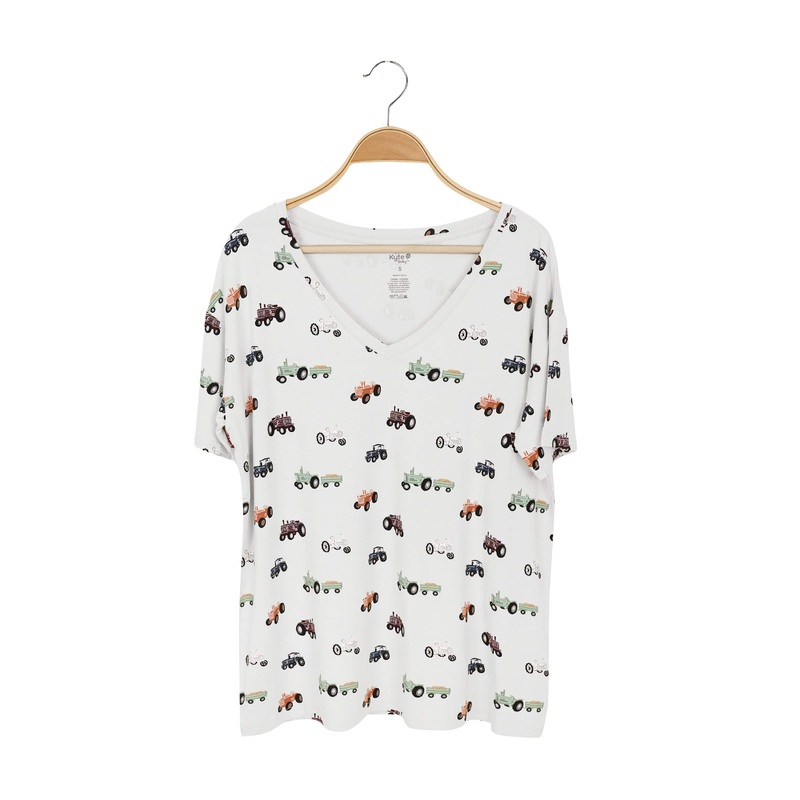 Women’s Relaxed Fit V-Neck in Tractor