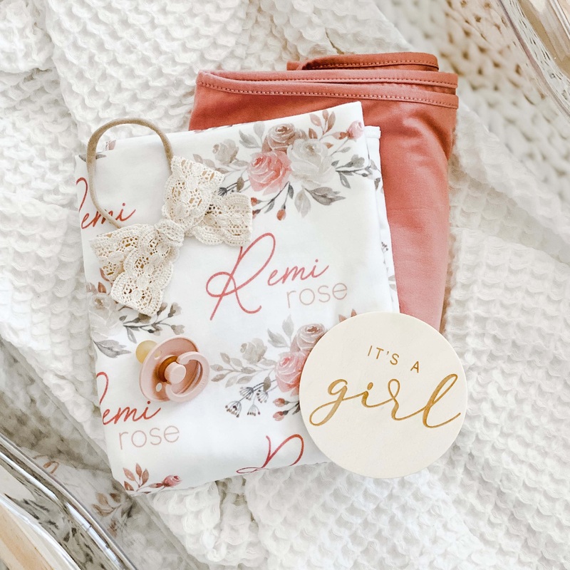 It’s a Girl Wood Announcement