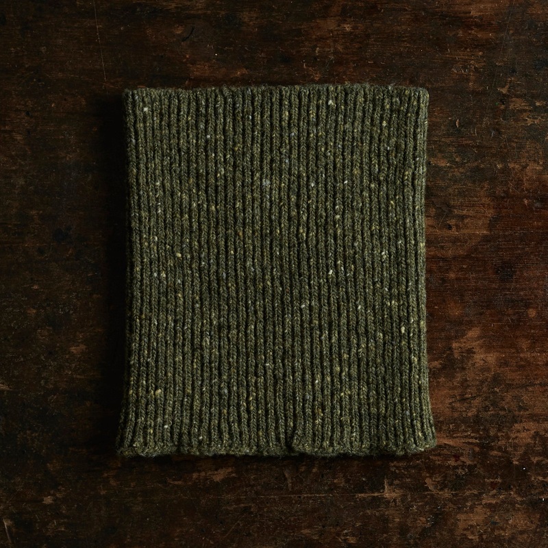 Snood – Donegal Merino Wool – Lichen