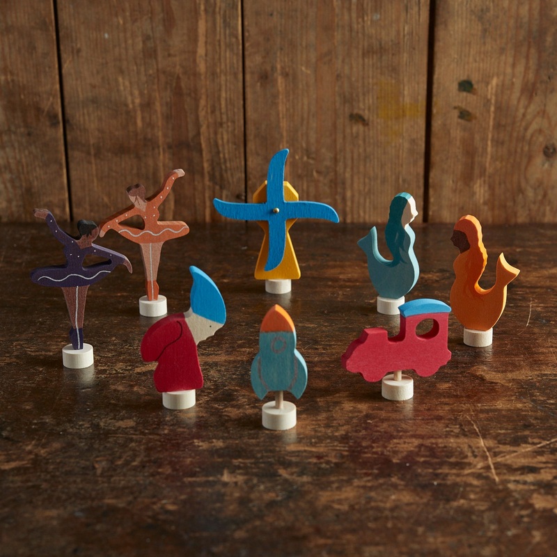 Wooden Figures For Celebration Ring – More Options